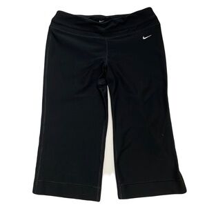 Nike Dri-Fit Capris Work Out Leisure Pants